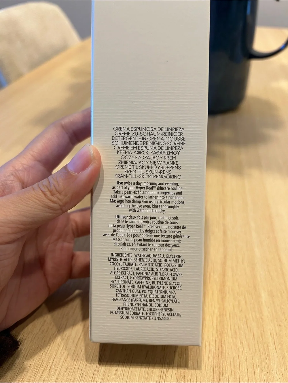 MAC Cosmetics Hyper Real Fresh Canvas Cream-to-Foam Cleanser